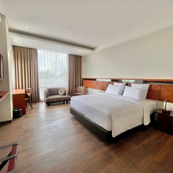 Executive Room Mewangi Hotel Double Bed (3)