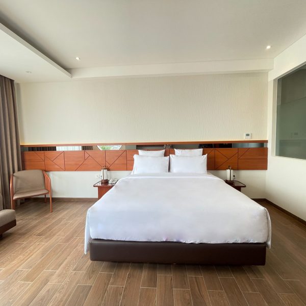 Executive Room Mewangi Hotel Double Bed (4)